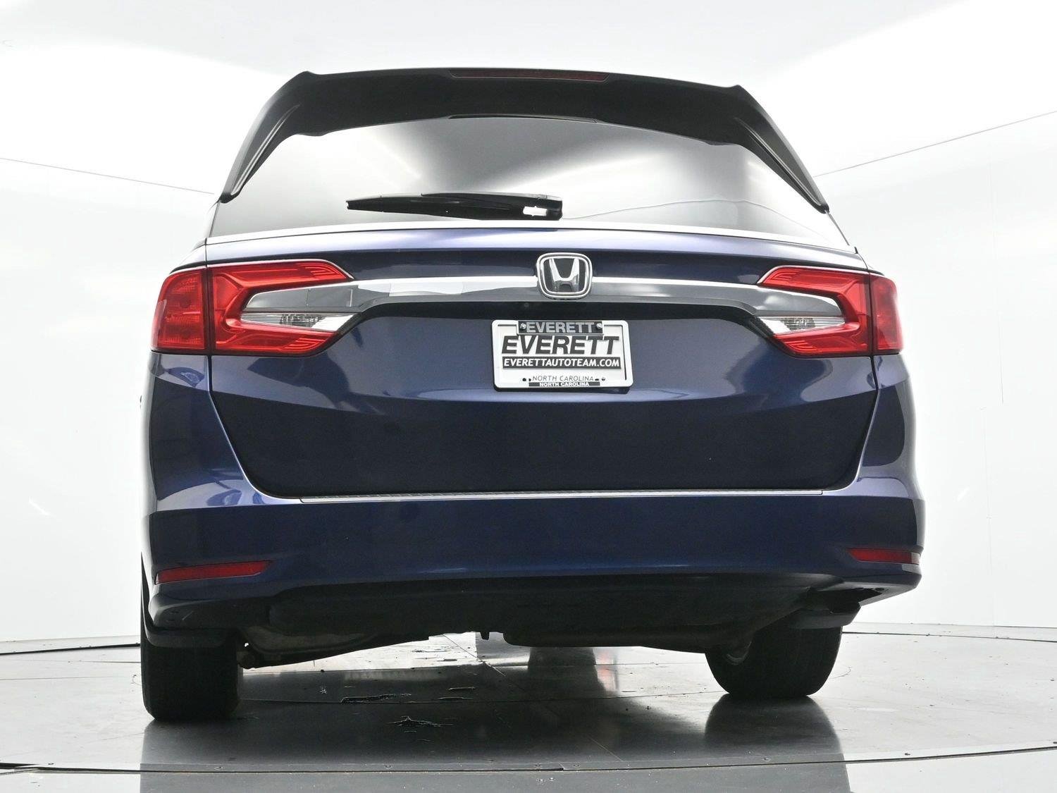 Used 2018 Blue Honda EX-L image 46