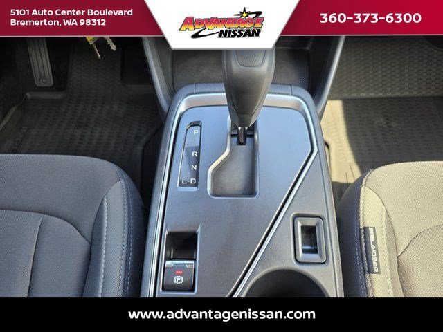 Used 2025 Ice Silver Metallic Subaru Base image 18