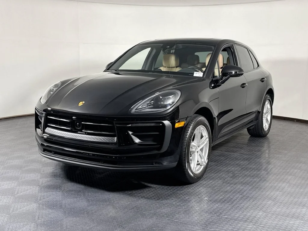 2026 Porsche Macan