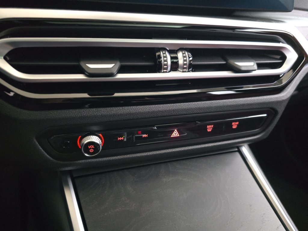 Used 2024 Skyscraper Grey Metallic BMW eDrive35 image 26
