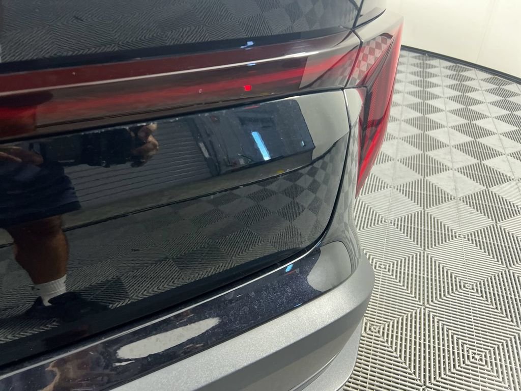 New 2026 Aurora Black Pearl Kia LX image 5