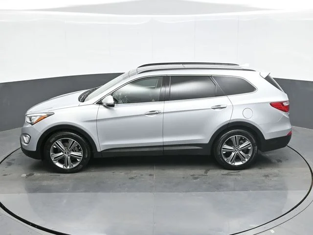 Used 2016 Silver Hyundai Limited image 12