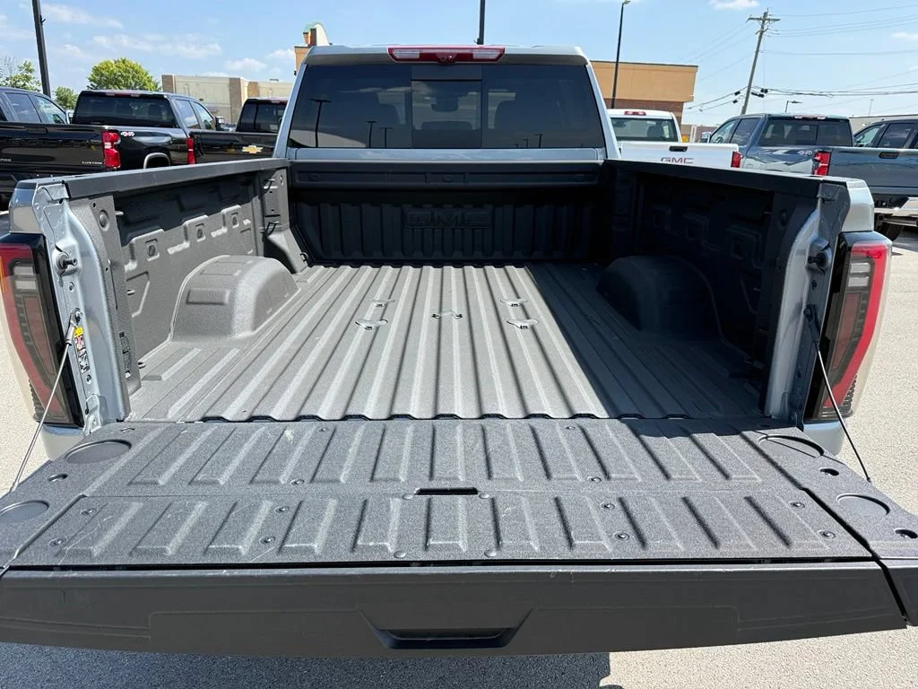 2026 GMC Sierra 2500HD AT4 - Photo 7