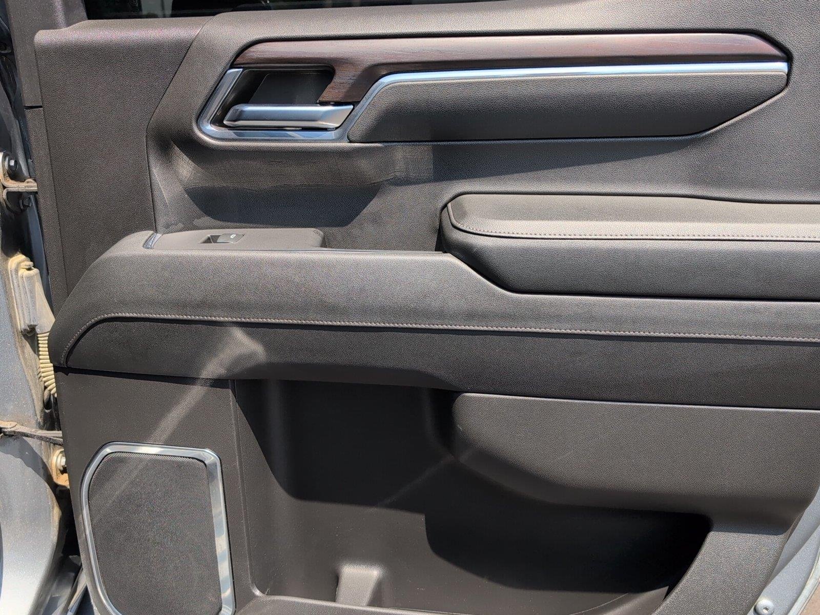 Used 2024 Sterling Metallic GMC SLT image 40