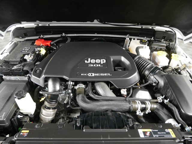 Used 2023 Bright White Clearcoat Jeep Sport S w/ Convenience Pkg & Weather Pkg image 28