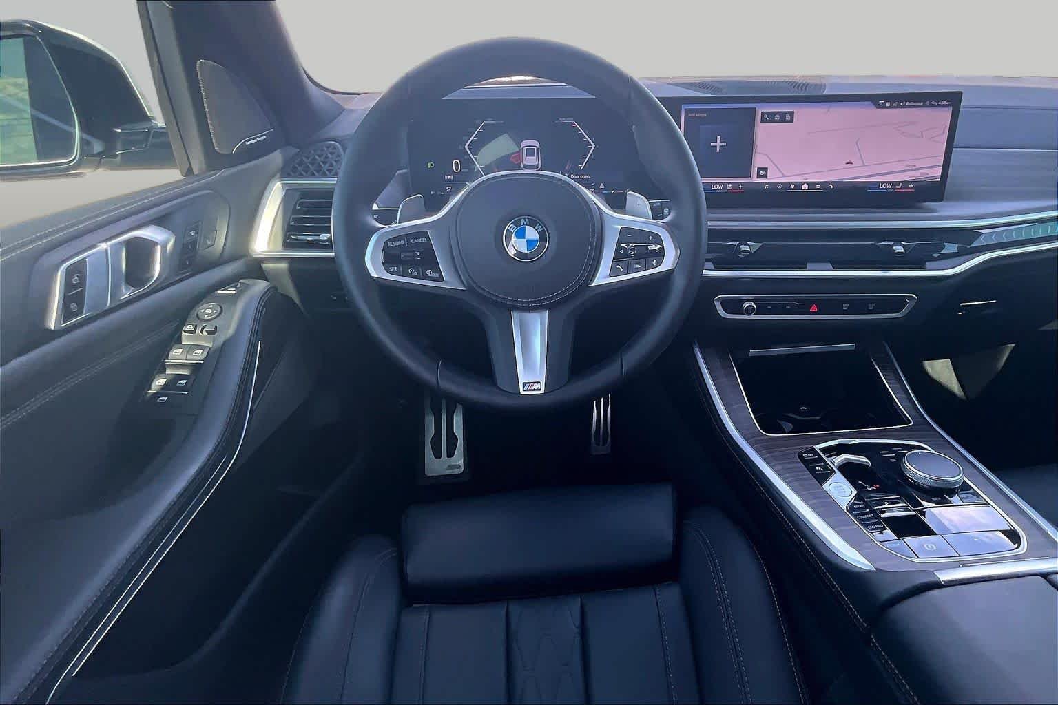 Used 2024 Mineral White Metallic BMW sDrive40i image 5