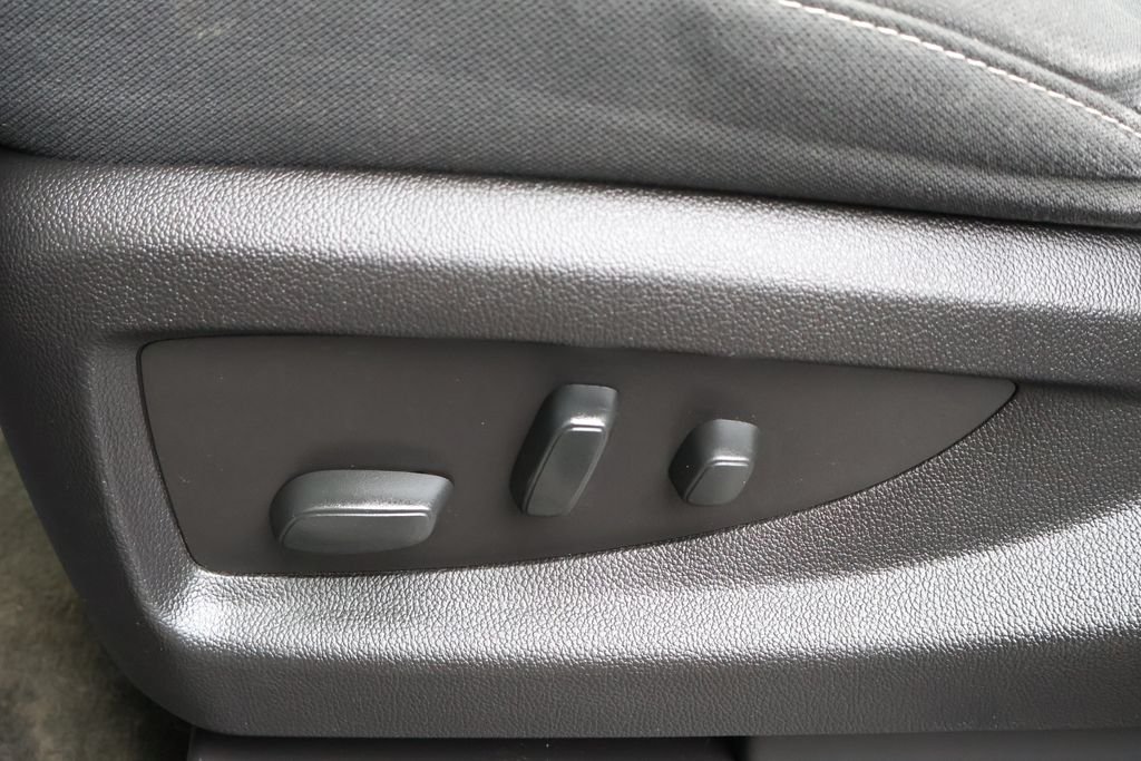 2018 Chevrolet Silverado 1500 LT - Photo 36