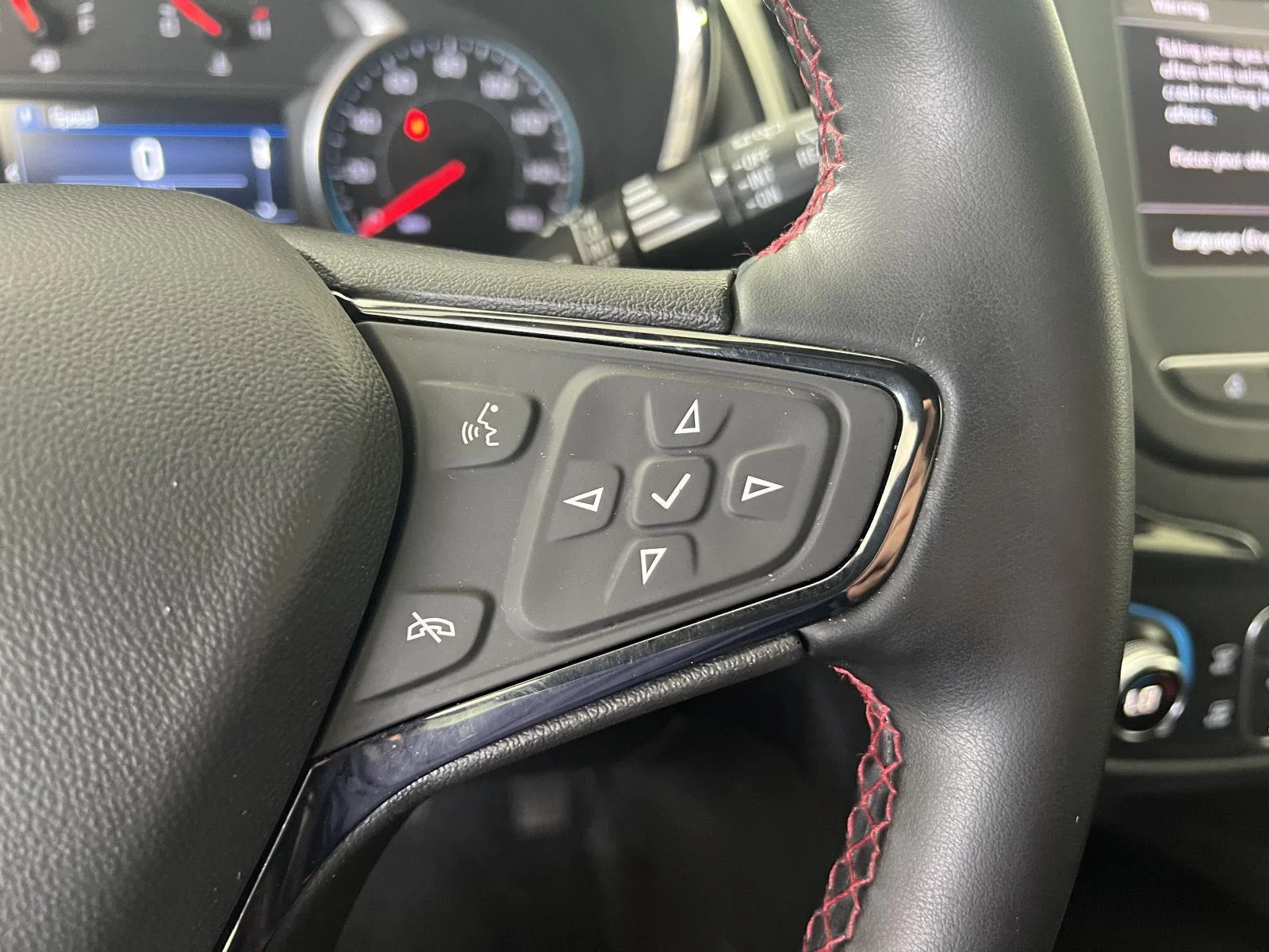 Used 2024 Summit White Chevrolet RS image 10