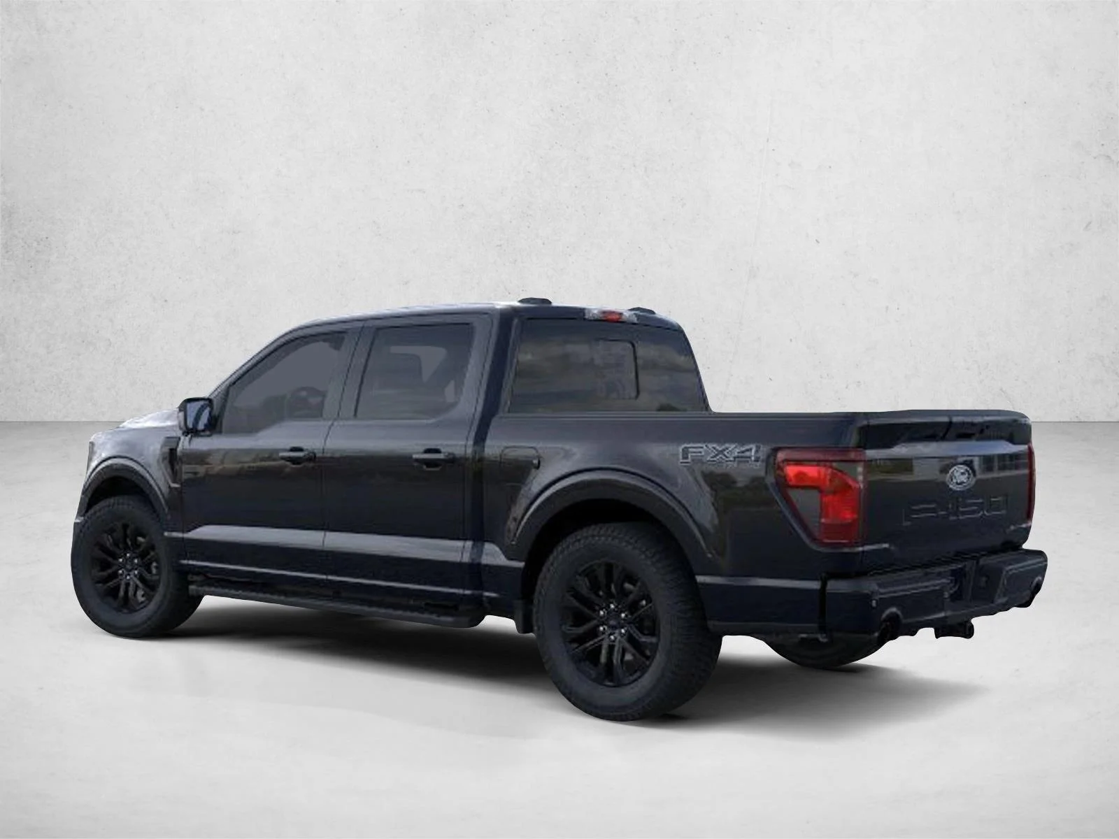 New 2026 Agate Black Metallic Ford XLT image 4