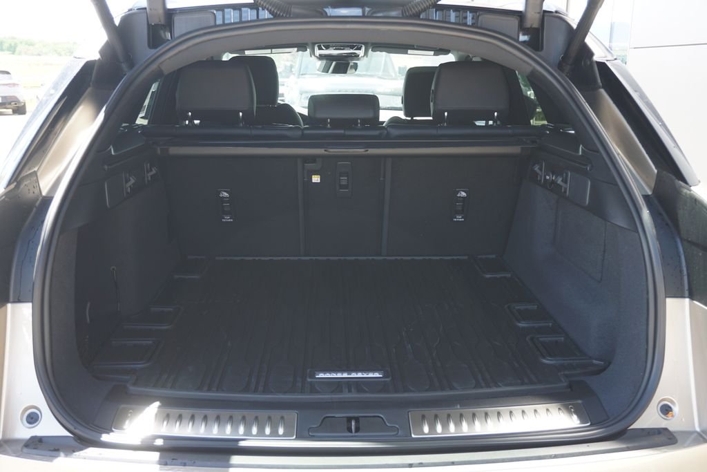 2026 Land Rover Range Rover Velar Dynamic SE - Photo 31