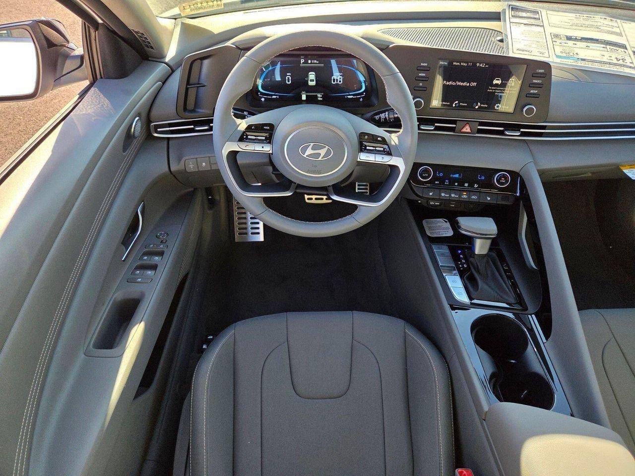 New 2026 White Hyundai SEL Sport image 9