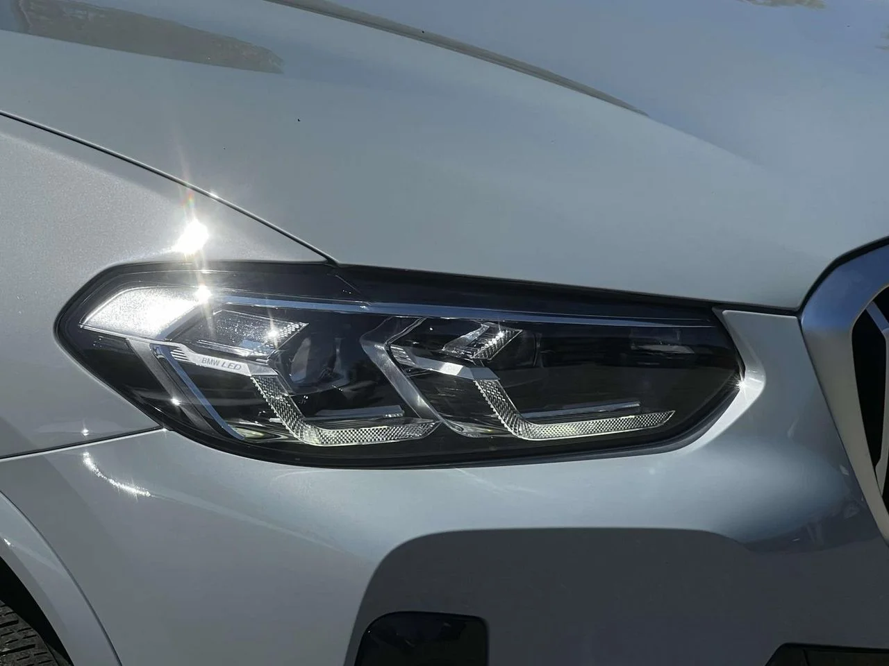 Used 2024 Gray Metallic BMW xDrive30i image 16