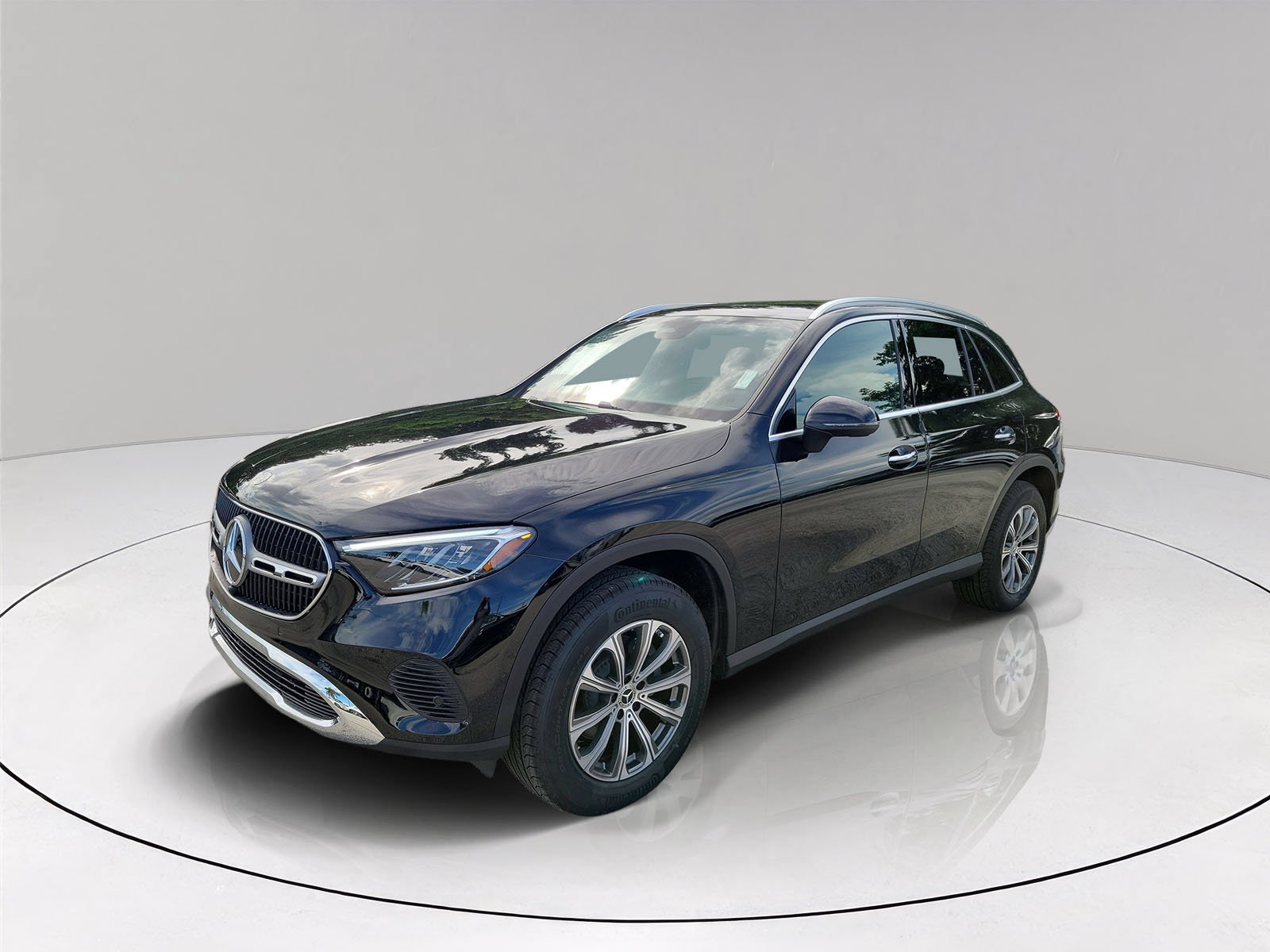 New 2026 Black Mercedes-Benz GLC 300 image 33