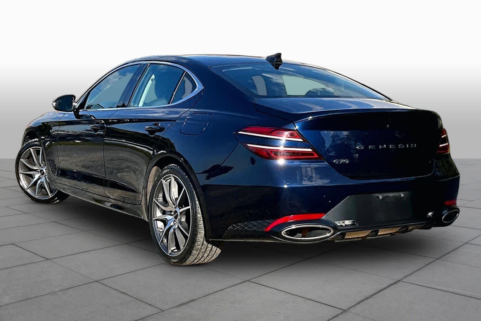Used 2026 Capri Blue Genesis 2.5T image 12