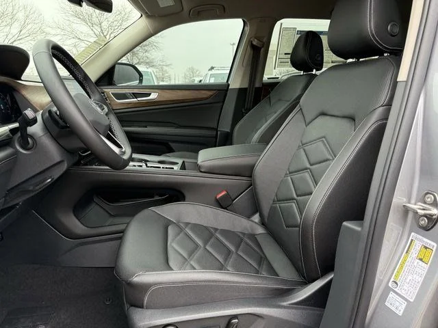 New 2026 Silver Volkswagen 2.0T SE image 19