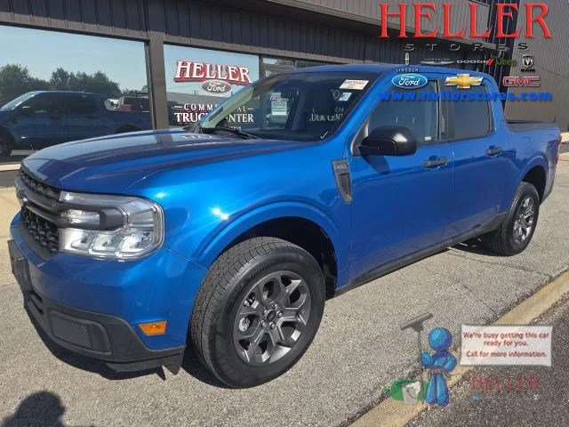 Used 2022 Blue Metallic Ford XLT image 1