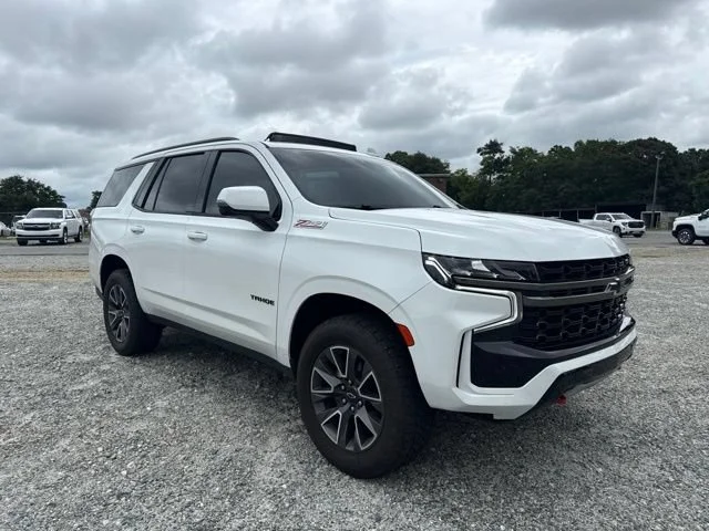 Used 2021 SUMMIT WHITE Chevrolet Z71 image 3
