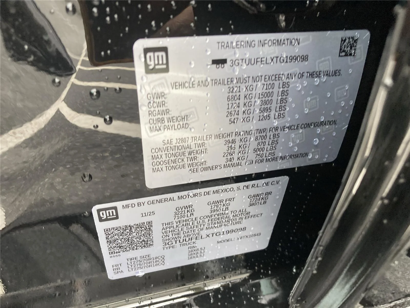 New 2026 Onyx Black GMC AT4X image 36