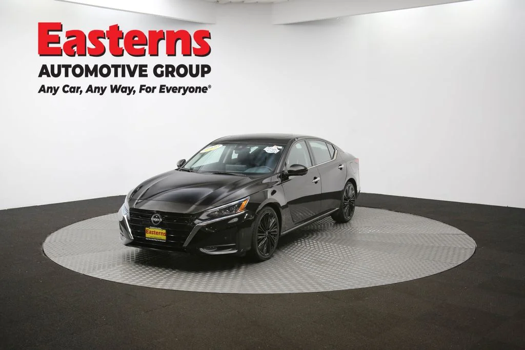 Used 2023 Black Nissan 2.5 SL image 54
