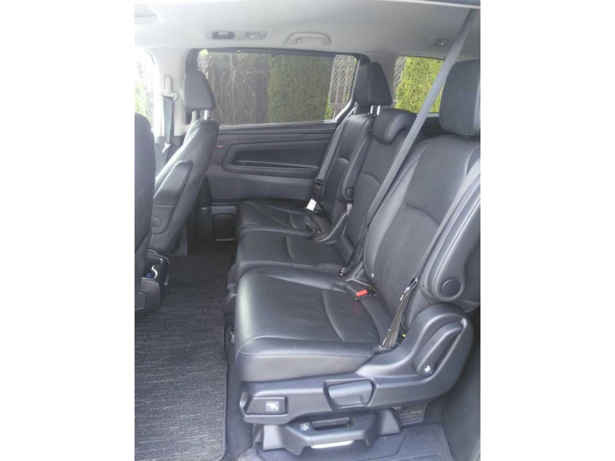 Used 2025 Crystal Black Pearl Honda EX-L image 7