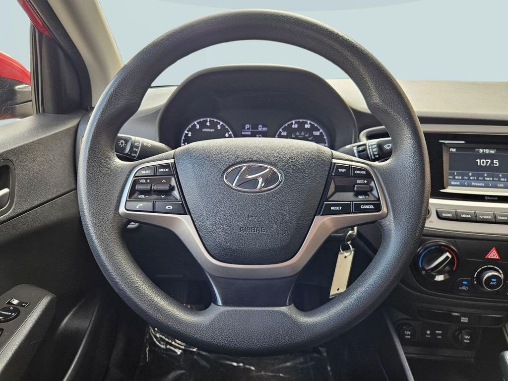 Used 2021 Pomegranate Red Metallic Hyundai SE image 13