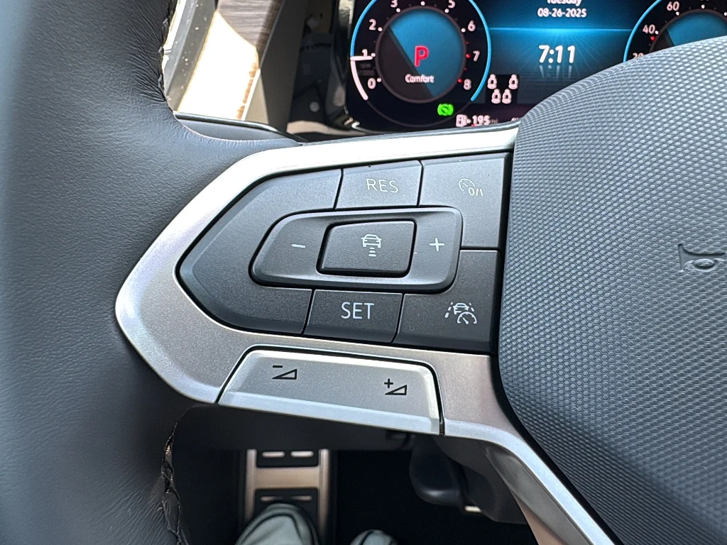 2026 Volkswagen Atlas SEL Premium R-Line - Photo 20