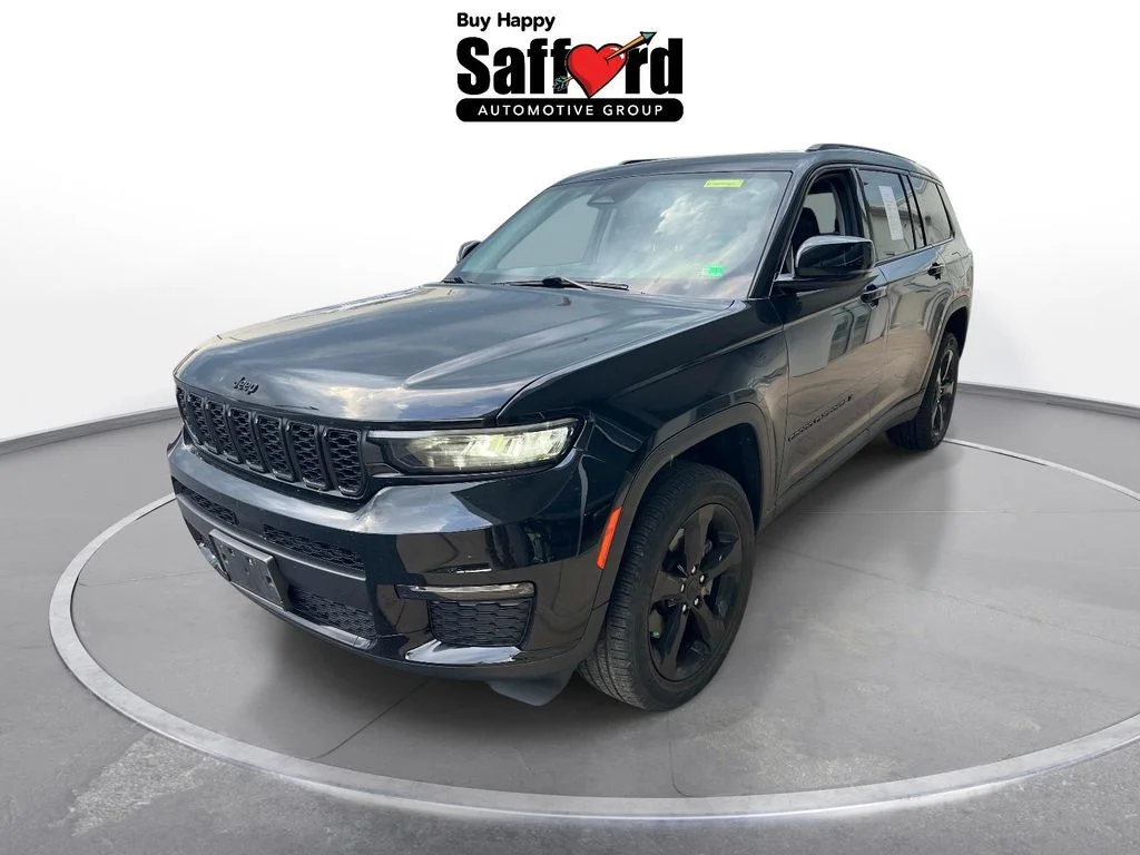 Used 2023 Black Jeep Limited image 1