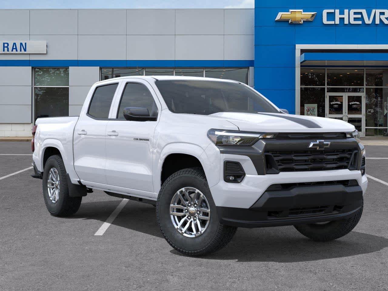 2026 Chevrolet Colorado LT - Photo 7