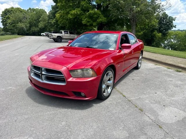 Used 2012 Red Dodge R/T image 3