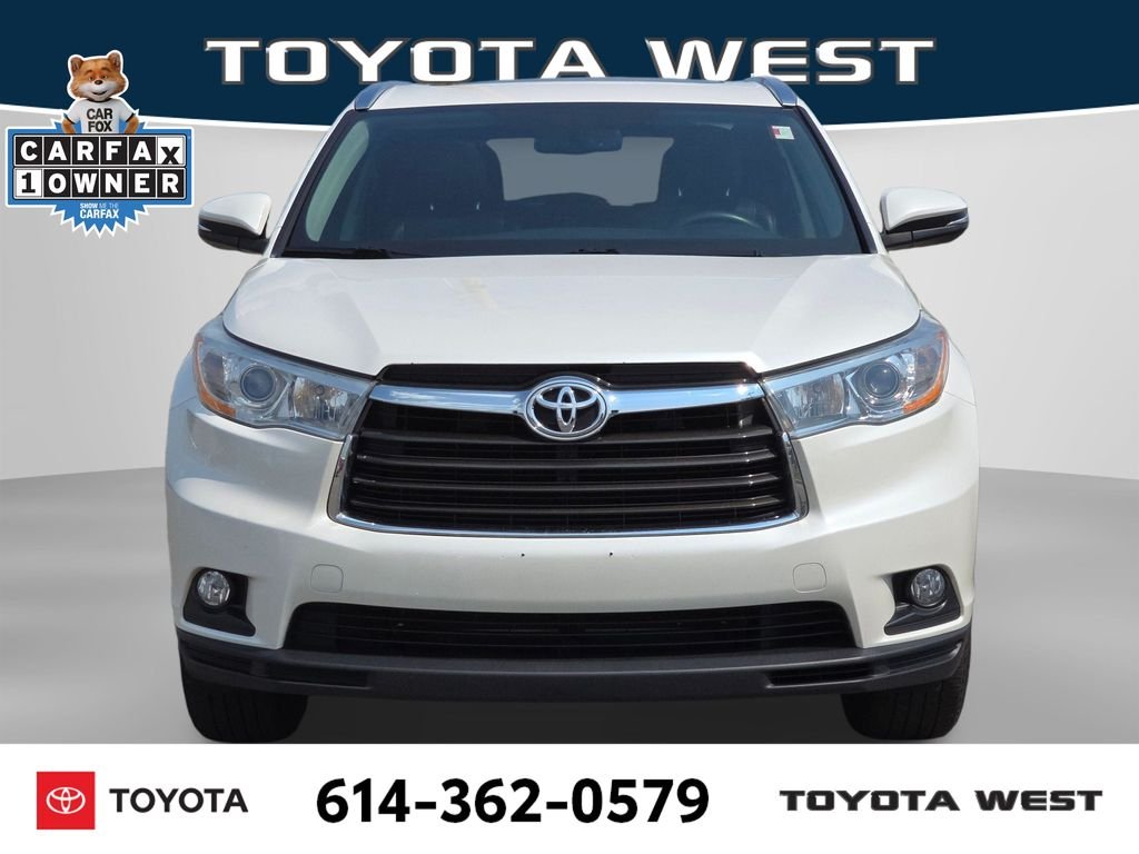 Used 2014 White Toyota XLE V6 image 3
