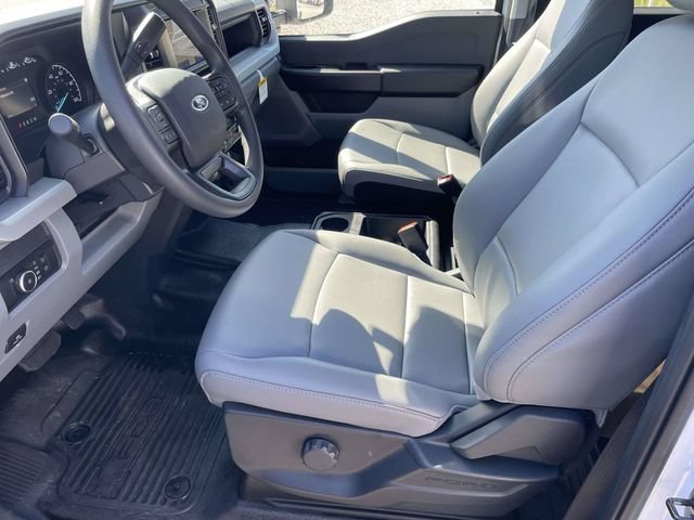 New 2026 Oxford White Ford XL image 35