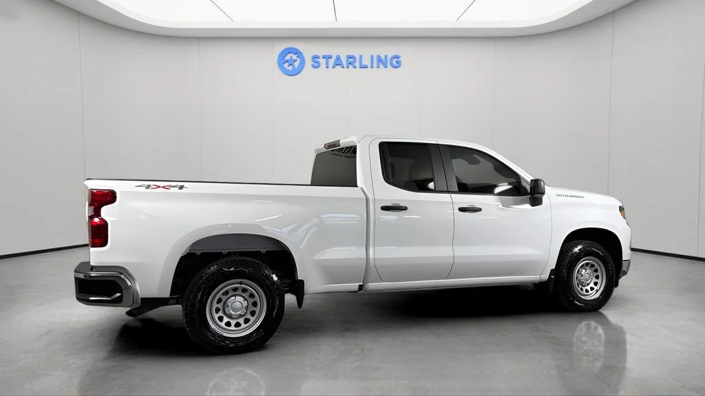 Used 2026 Summit White Chevrolet WT image 10