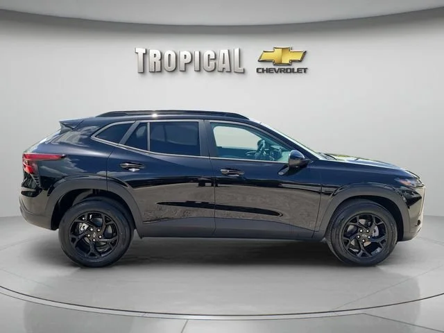 New 2026 Mosaic Black Metallic Chevrolet LT image 6