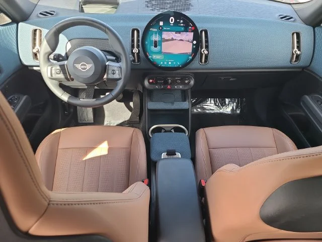 Used 2025 Green MINI S image 18