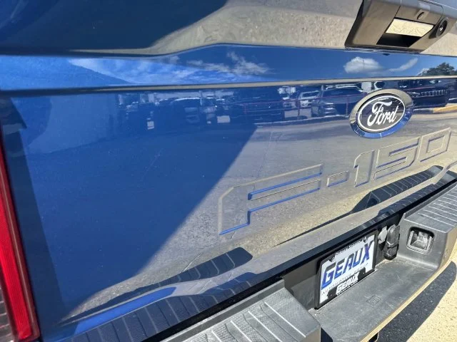 Used 2024 Blue Ford XLT image 18