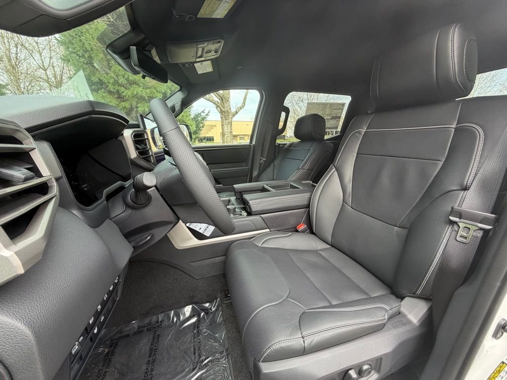 2026 Toyota Tundra Limited - Photo 3
