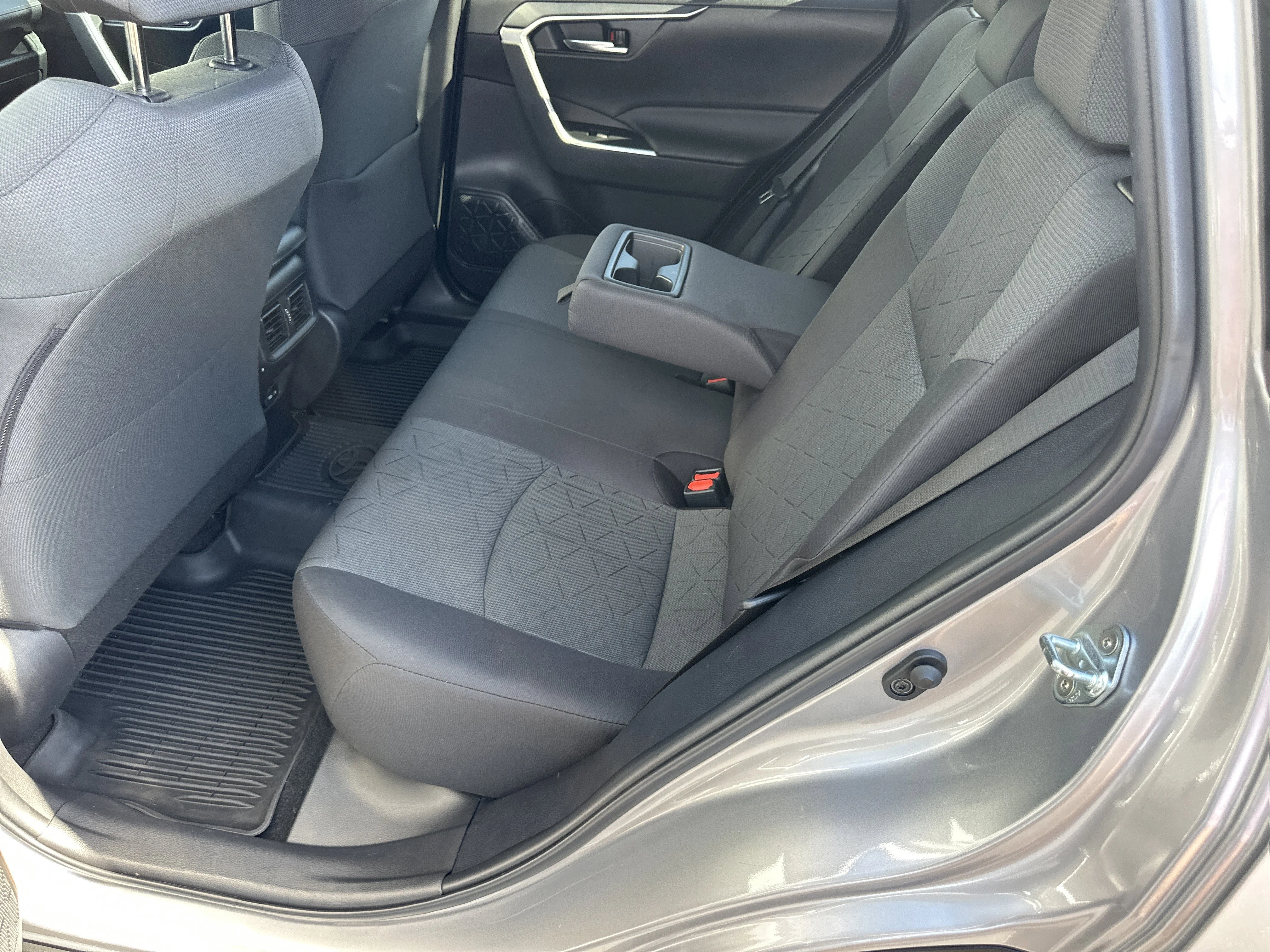 Used 2023 Silver Sky Metallic Toyota XLE image 20