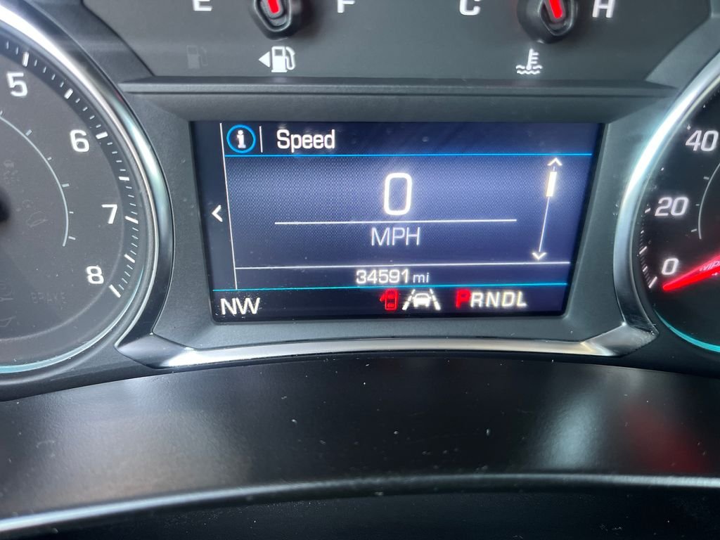 Used 2023 Gray Chevrolet LT image 19