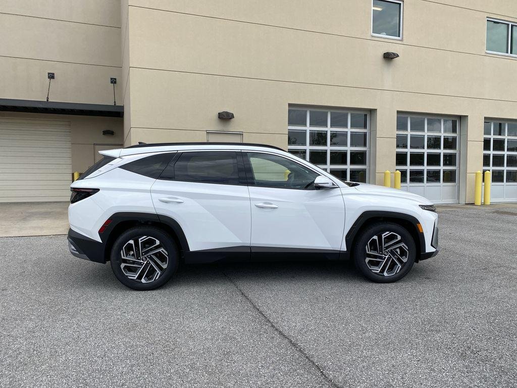 New 2026 White Pearl Hyundai Limited FWD image 9