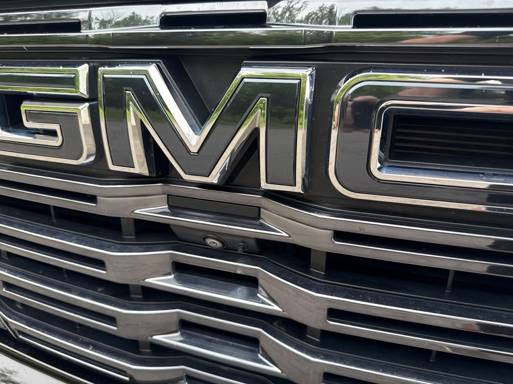 Used 2023 Black GMC Denali Ultimate image 12