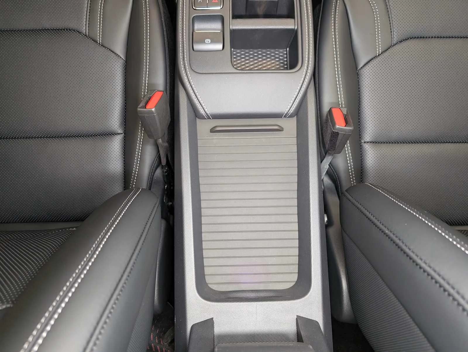 2025 Ford Mustang Mach-E Premium - Photo 14