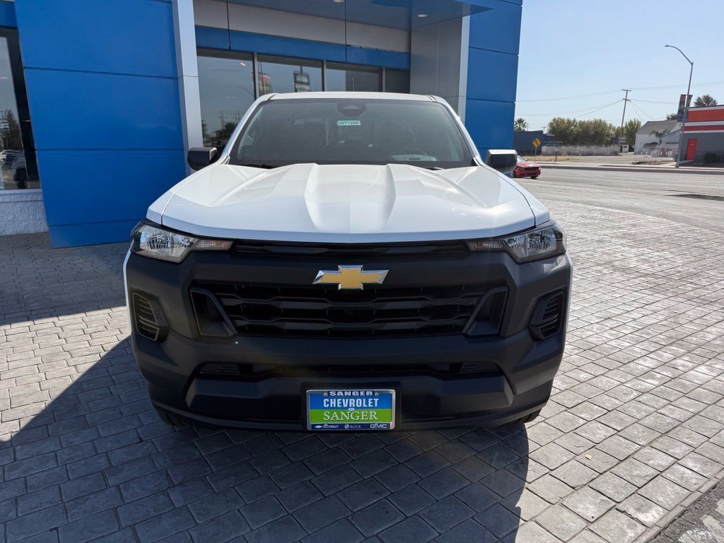 2026 Chevrolet Colorado WT view 3