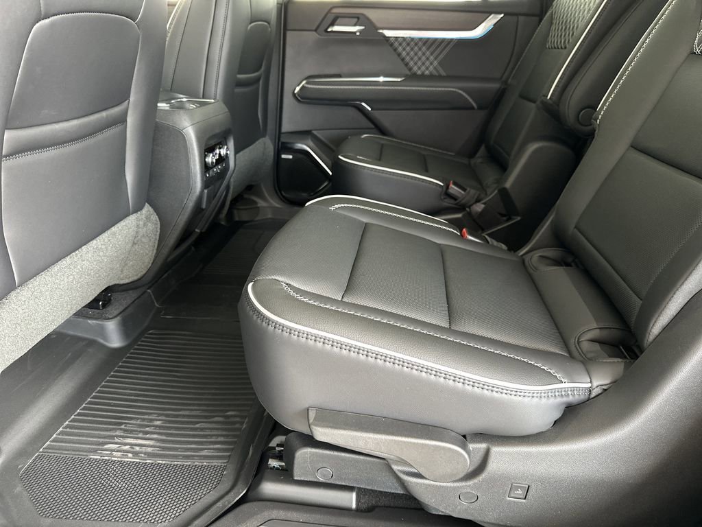 2026 GMC Acadia Denali - Photo 32