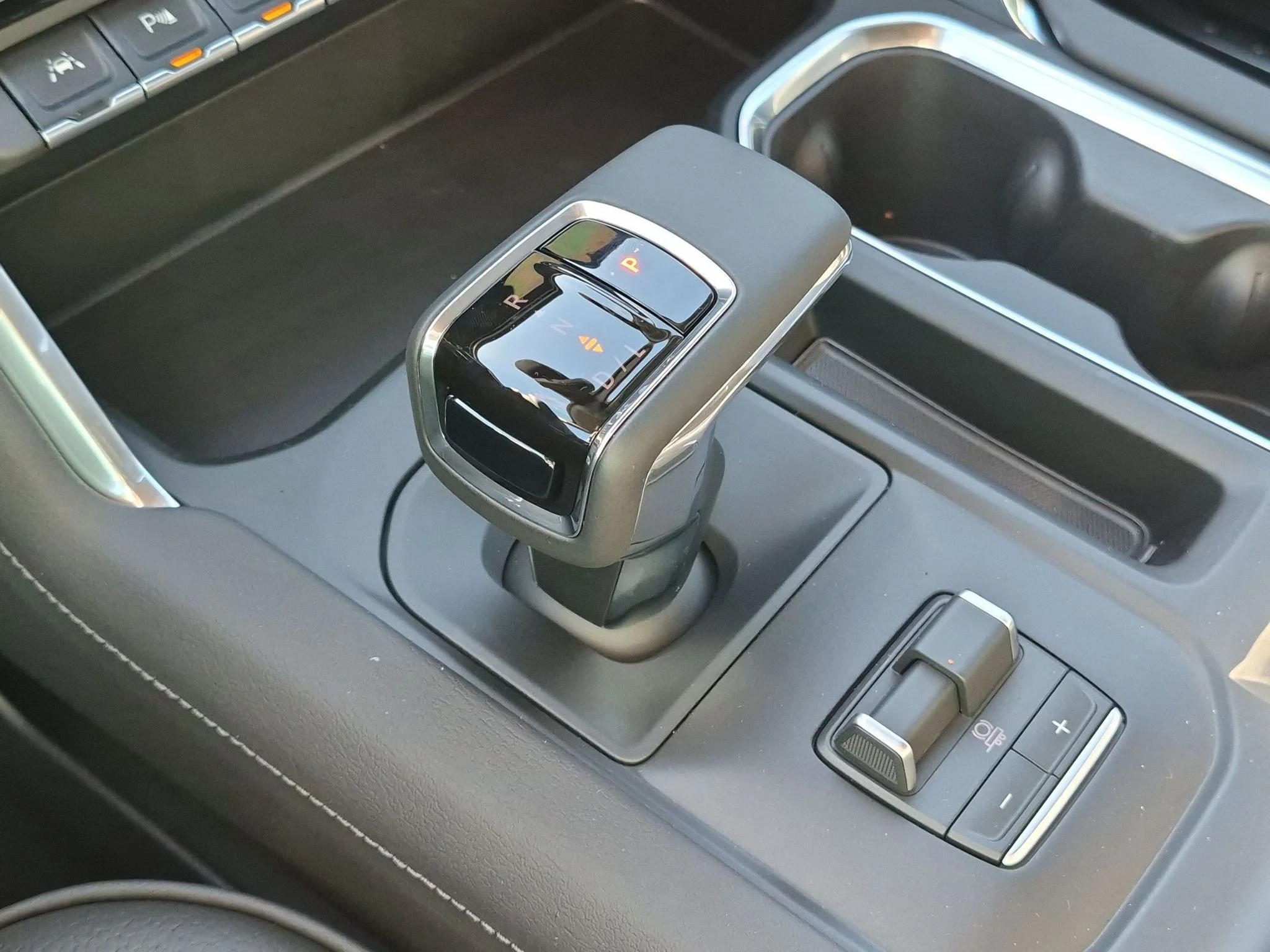 2026 GMC Sierra 1500 Denali - Photo 12