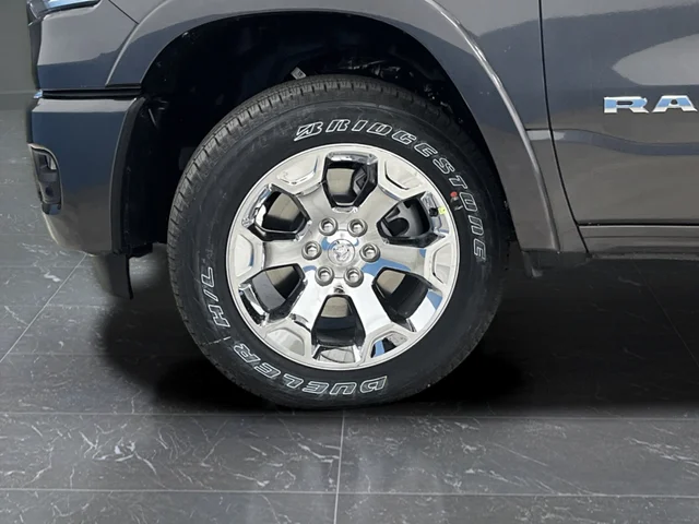 New 2026 Granite Crystal Metallic Clear-Coat Exterior Paint RAM Big Horn/Lone Star image 38
