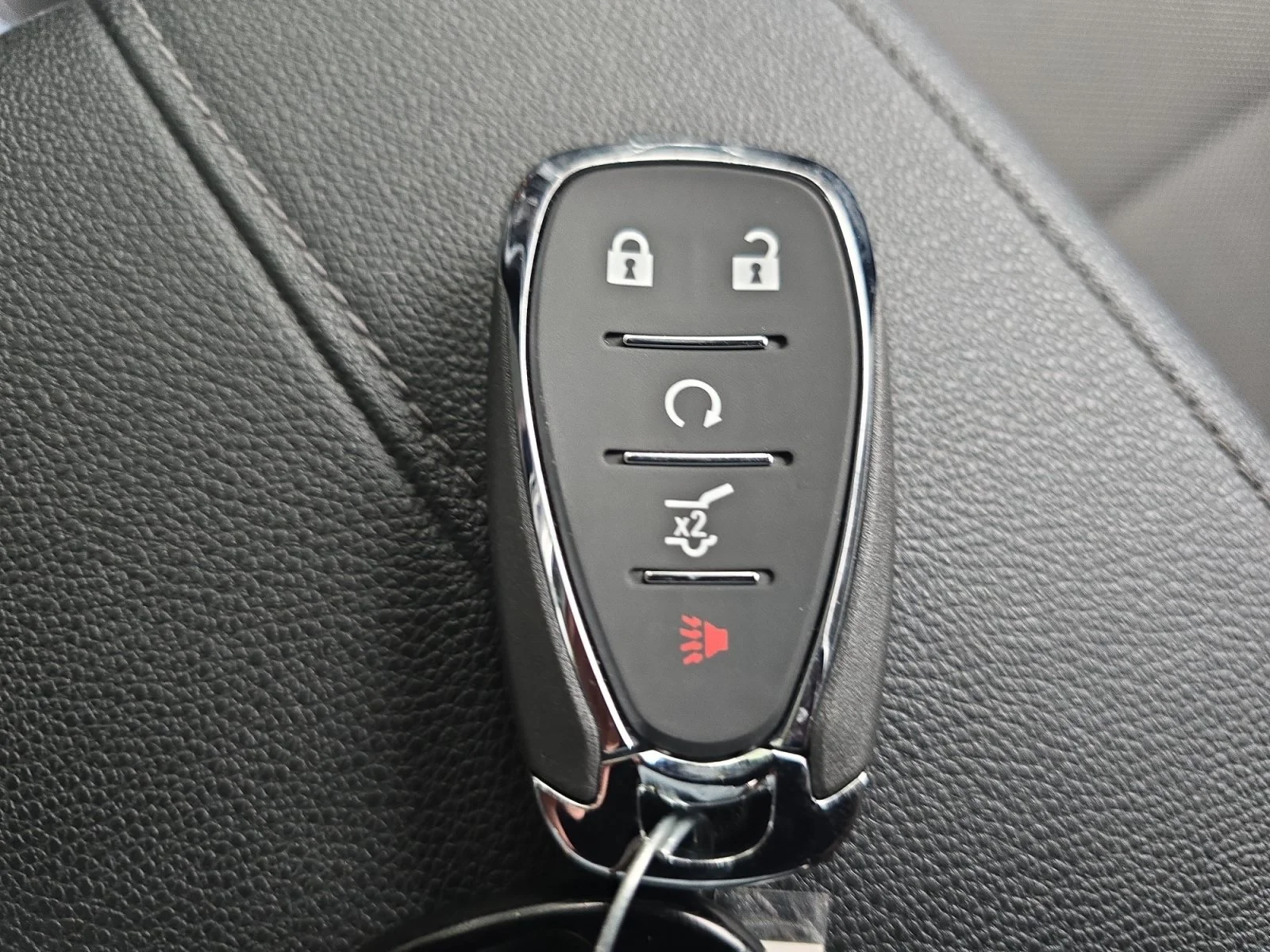 Used 2024 Sterling Gray Metallic Chevrolet LT Cloth image 30