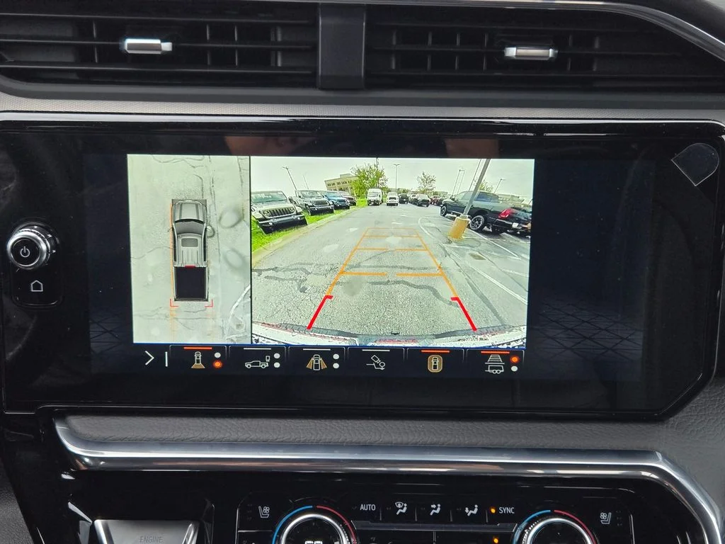 Used 2025 Black GMC Denali image 25