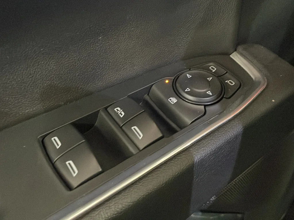 Used 2024 Red Chevrolet LT image 39