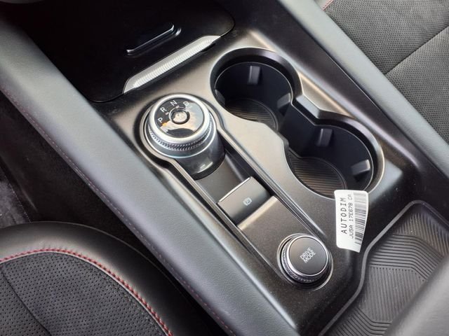 2025 Ford Explorer ST - Photo 15