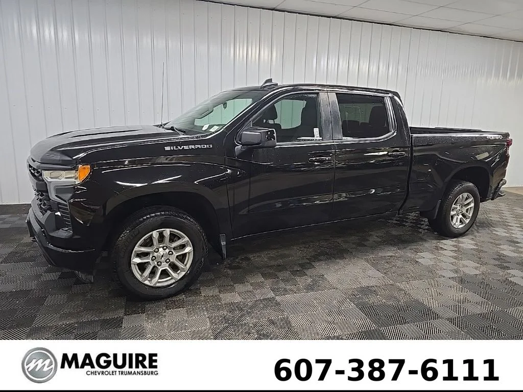 Used 2023 Black Chevrolet RST image 6
